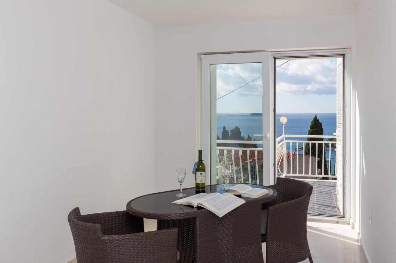 Apartments Villa Enzian Mlini Exterior photo
